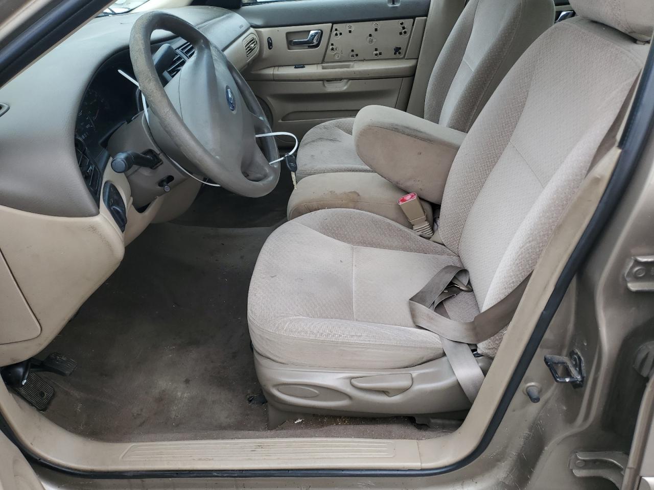 2002 Ford Taurus Lx VIN: 1FAFP52UX2A123942 Lot: 90810195