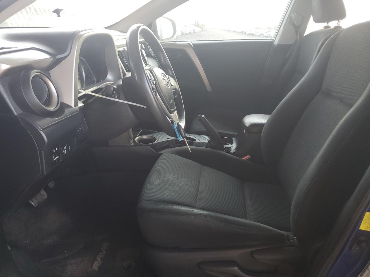 2015 Toyota Rav4 Le VIN: 2T3BFREV2FW353618 Lot: 85593005