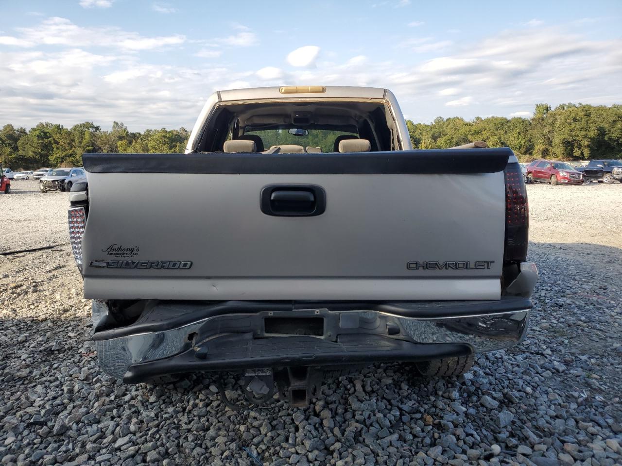 2004 Chevrolet Silverado K1500 VIN: 2GCEK13T941432768 Lot: 85738025