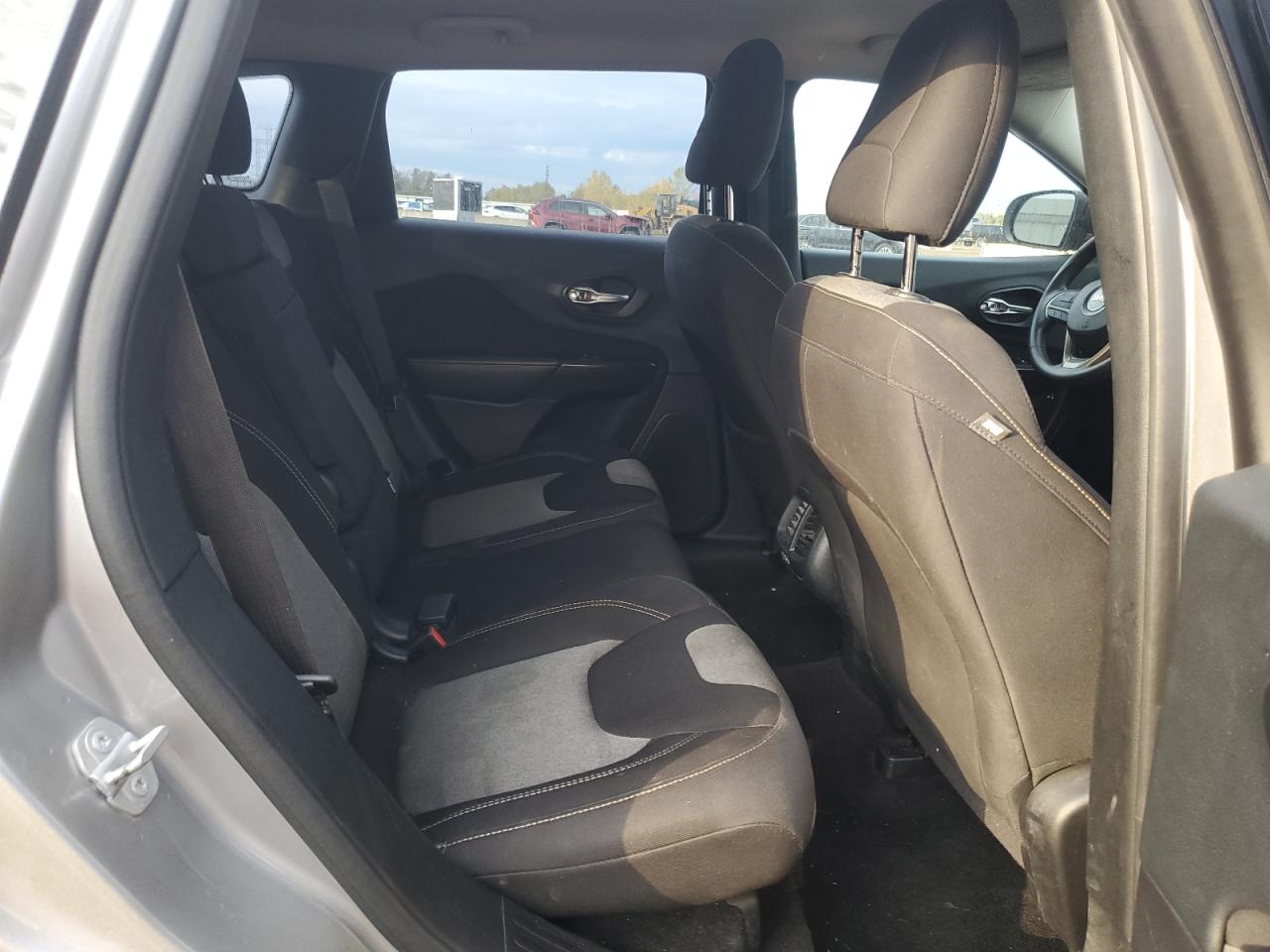 2016 Jeep Cherokee Sport VIN: 1C4PJLAB2GW179405 Lot: 85587555