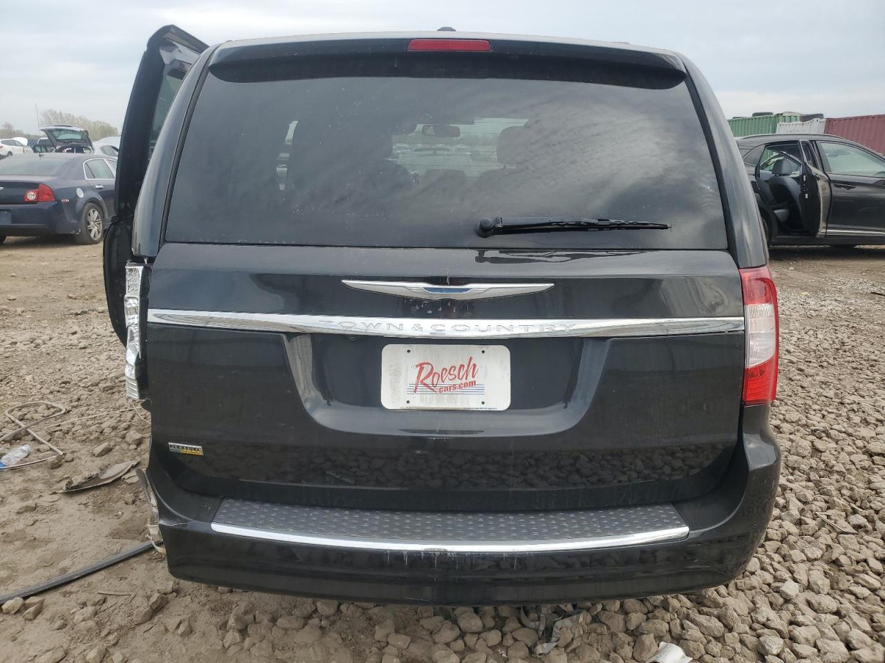 2016 Chrysler Town & Country Touring VIN: 2C4RC1BG4GR173048 Lot: 82587855