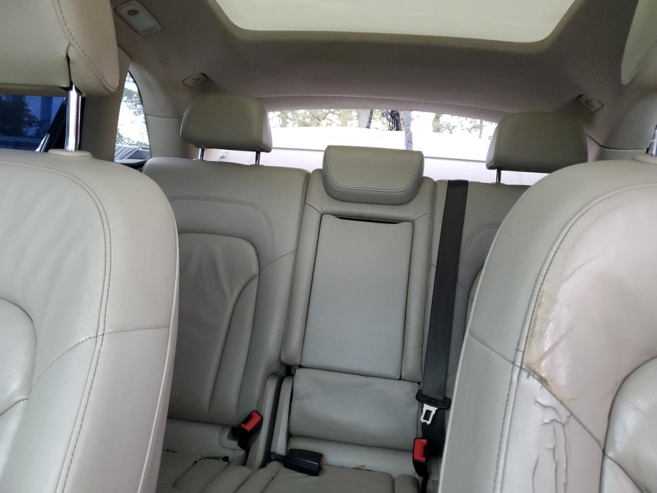 2011 Audi Q5 Premium VIN: WA1CFAFP4BA102995 Lot: 90468075