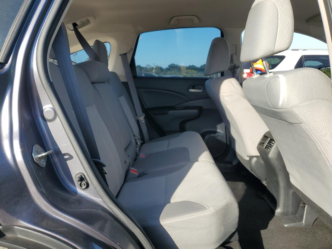 2016 Honda Cr-V Lx VIN: 2HKRM4H39GH610400 Lot: 82207005