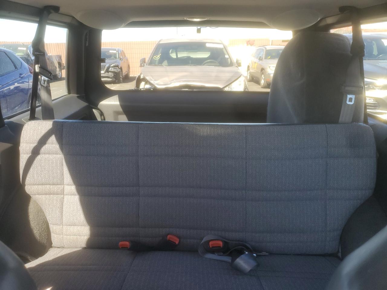 2000 Jeep Cherokee Sport VIN: 1J4FF48S4YL106879 Lot: 85291015