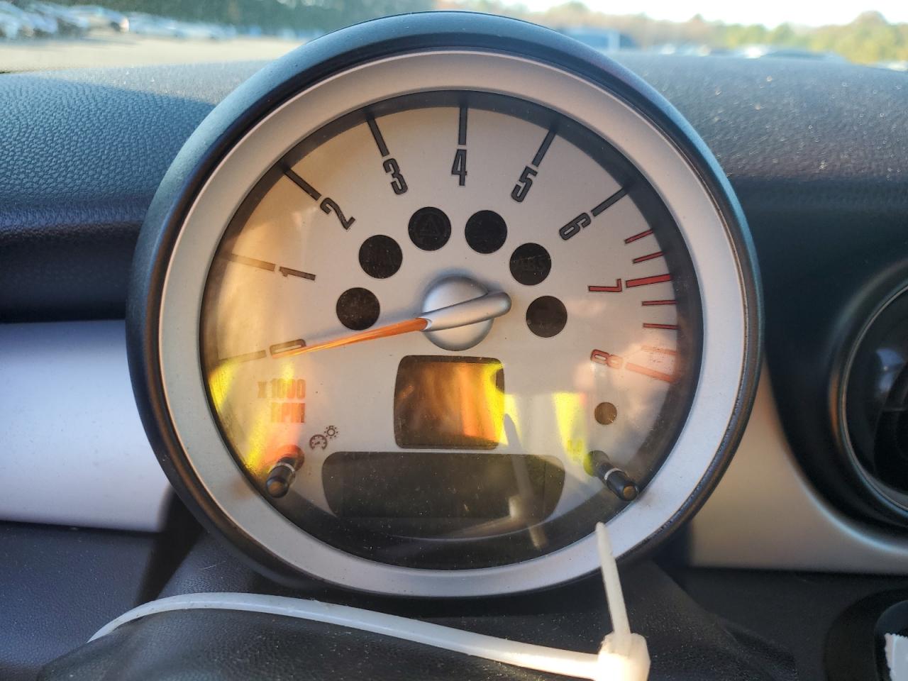 2010 Mini Cooper Clubman VIN: WMWML3C58ATX51197 Lot: 87240645