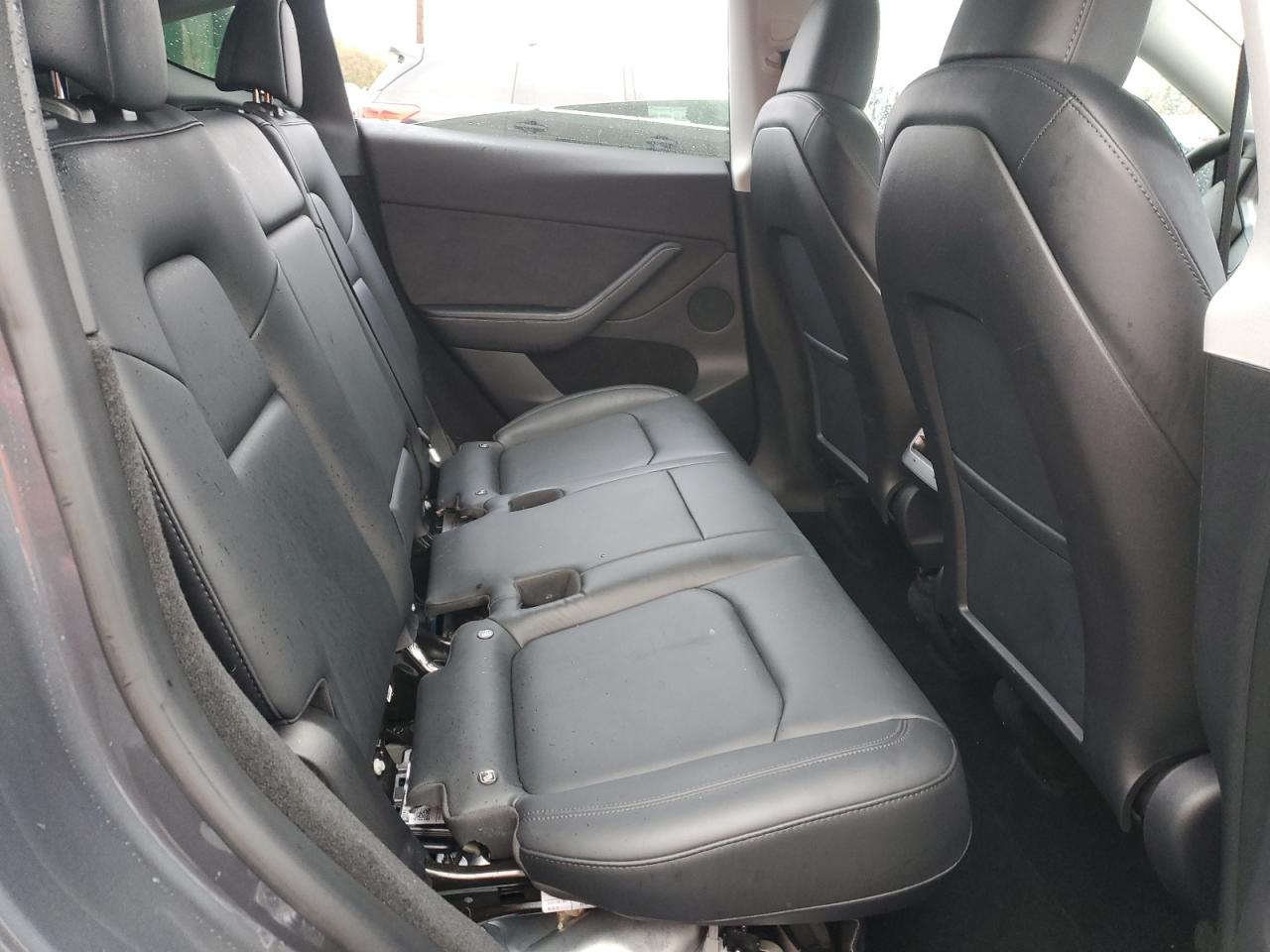 2023 Tesla Model Y VIN: 7SAYGDEE9PA100524 Lot: 89834715