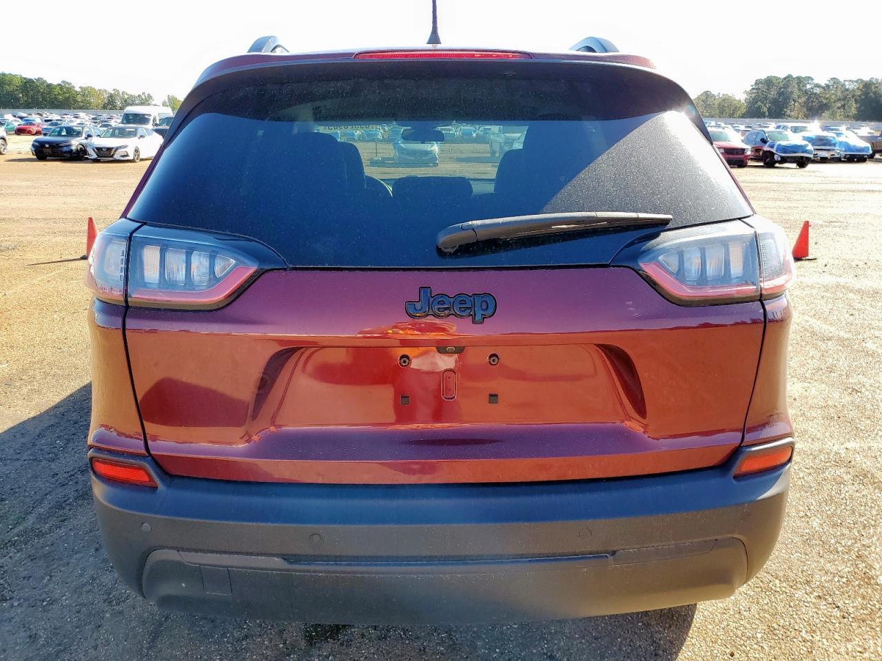 2020 Jeep Cherokee Latitude Plus VIN: 1C4PJLLB5LD552729 Lot: 89928985