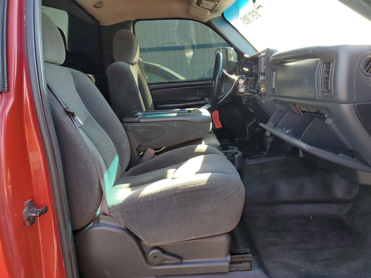 2001 Chevrolet Silverado K2500 Heavy Duty VIN: 1GBHK24131E299309 Lot: 81917985