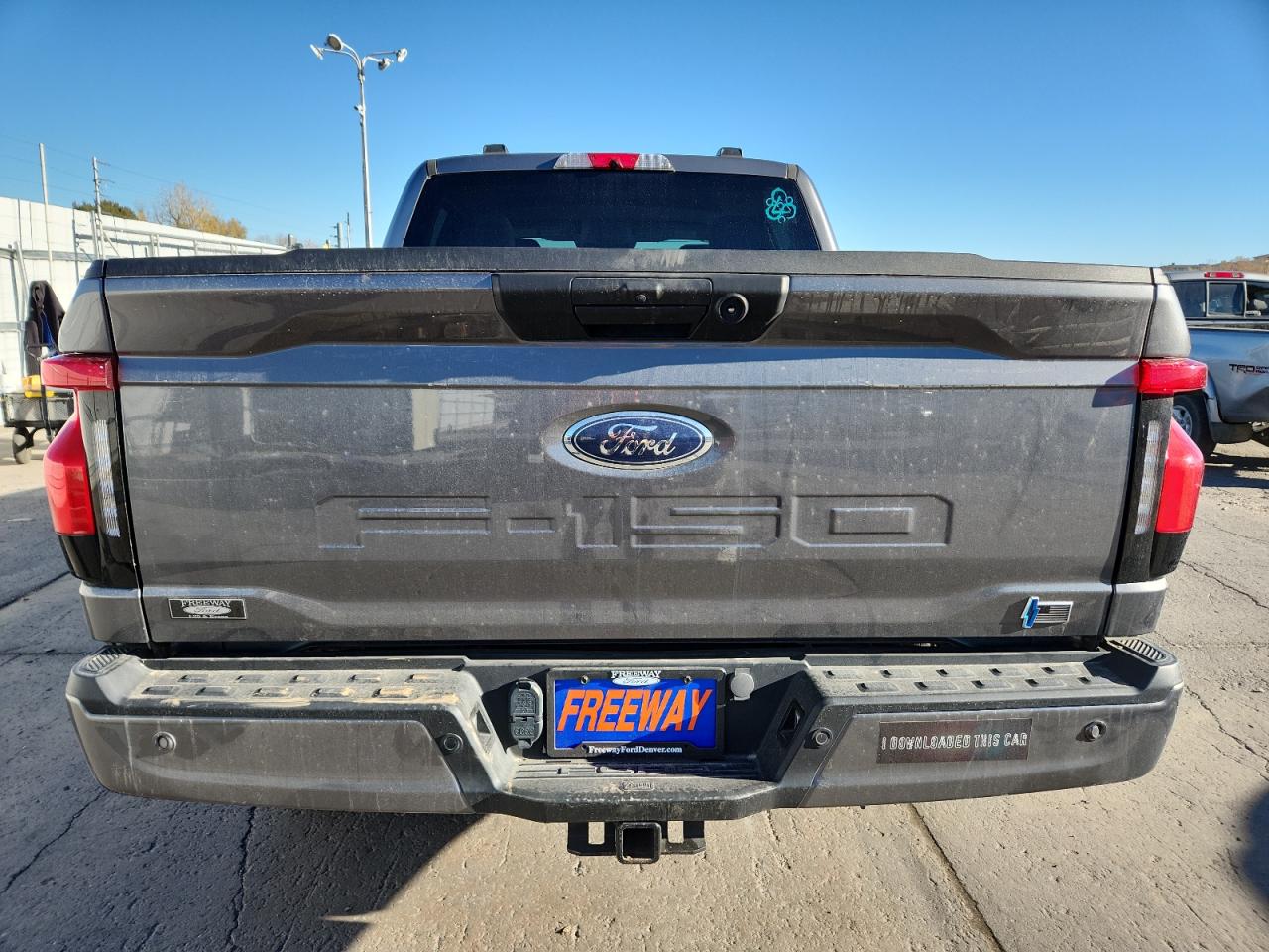 2023 Ford F150 Lightning Pro VIN: 1FTVW1ELXPWG13571 Lot: 85959725