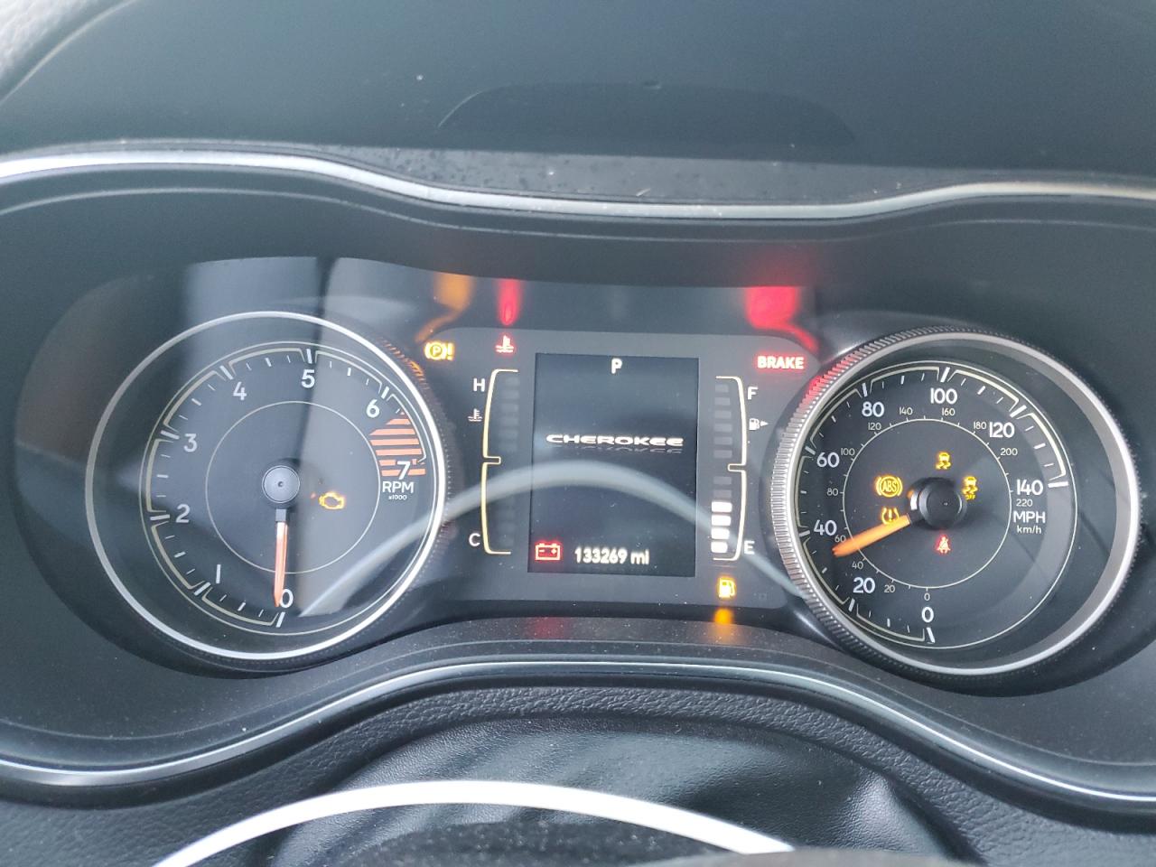 2019 Jeep Cherokee Latitude VIN: 1C4PJLCB4KD241369 Lot: 81866775