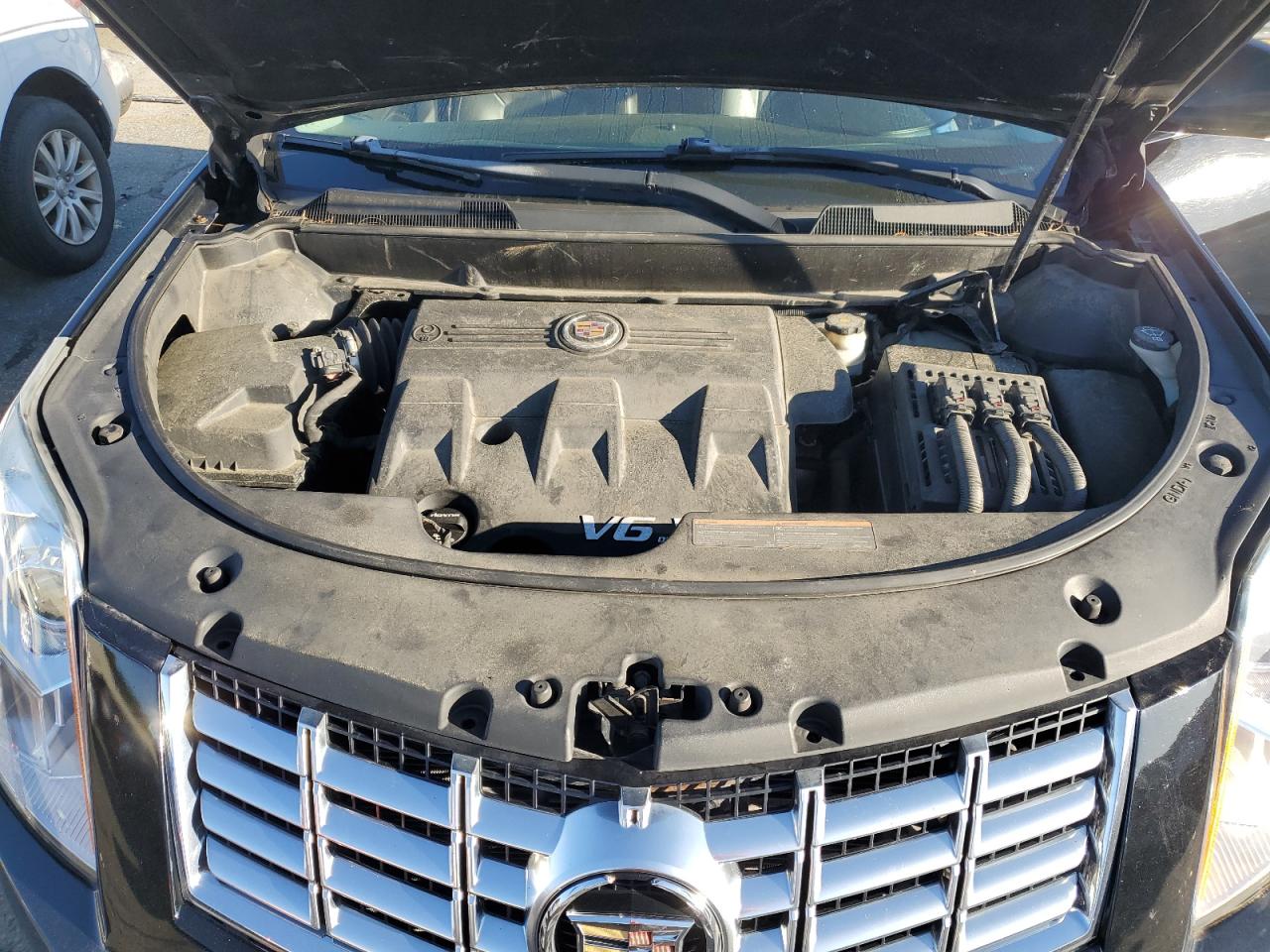 2015 Cadillac Srx Luxury Collection VIN: 3GYFNEE37FS525564 Lot: 84802375