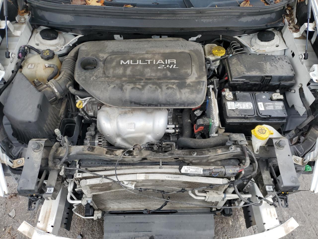 2018 Jeep Cherokee Latitude VIN: 1C4PJLCB2JD543161 Lot: 90352675