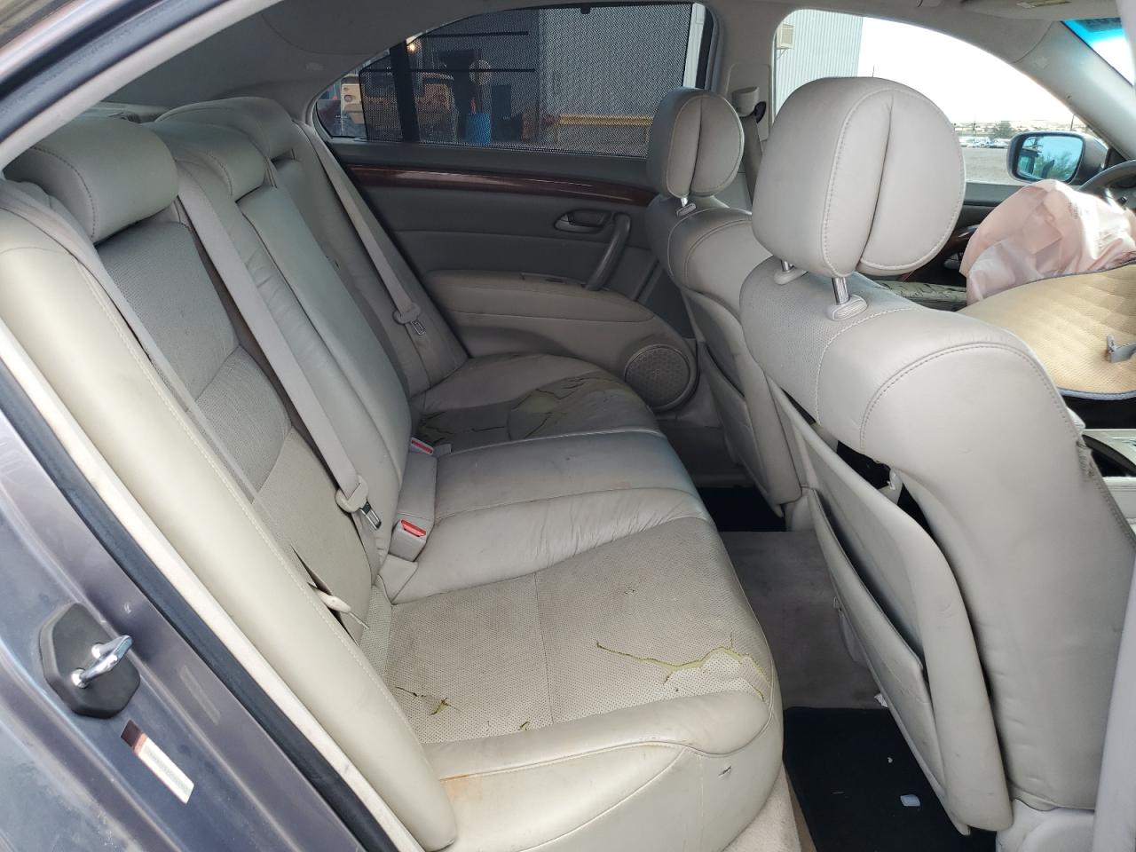 2005 Acura Rl VIN: JH4KB16525C013915 Lot: 87257025