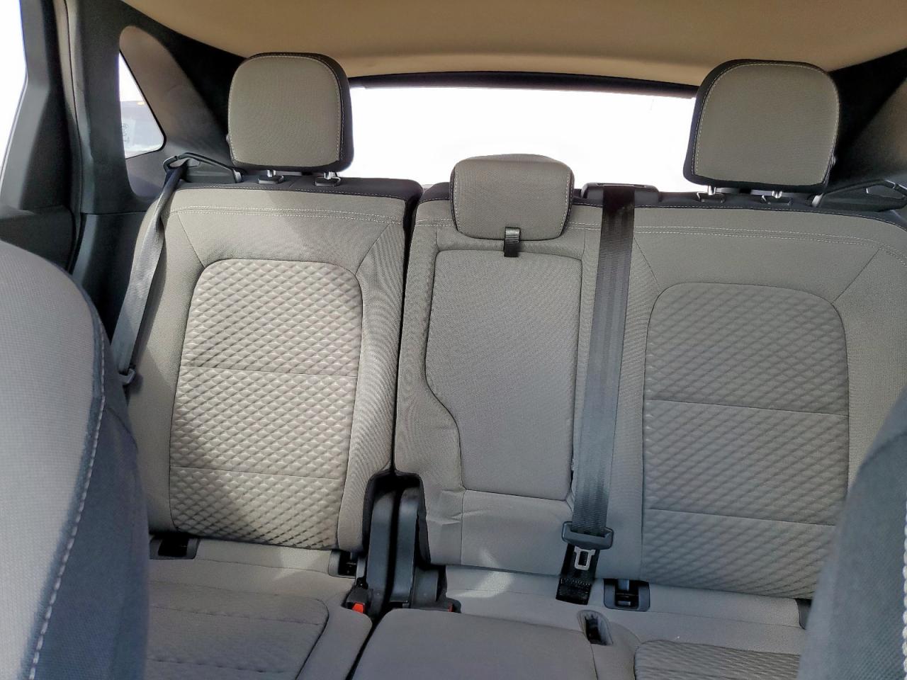 2020 Ford Escape Se VIN: 1FMCU0G61LUB65995 Lot: 85376035