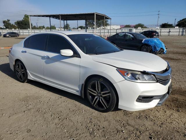  HONDA ACCORD 2016 Белы
