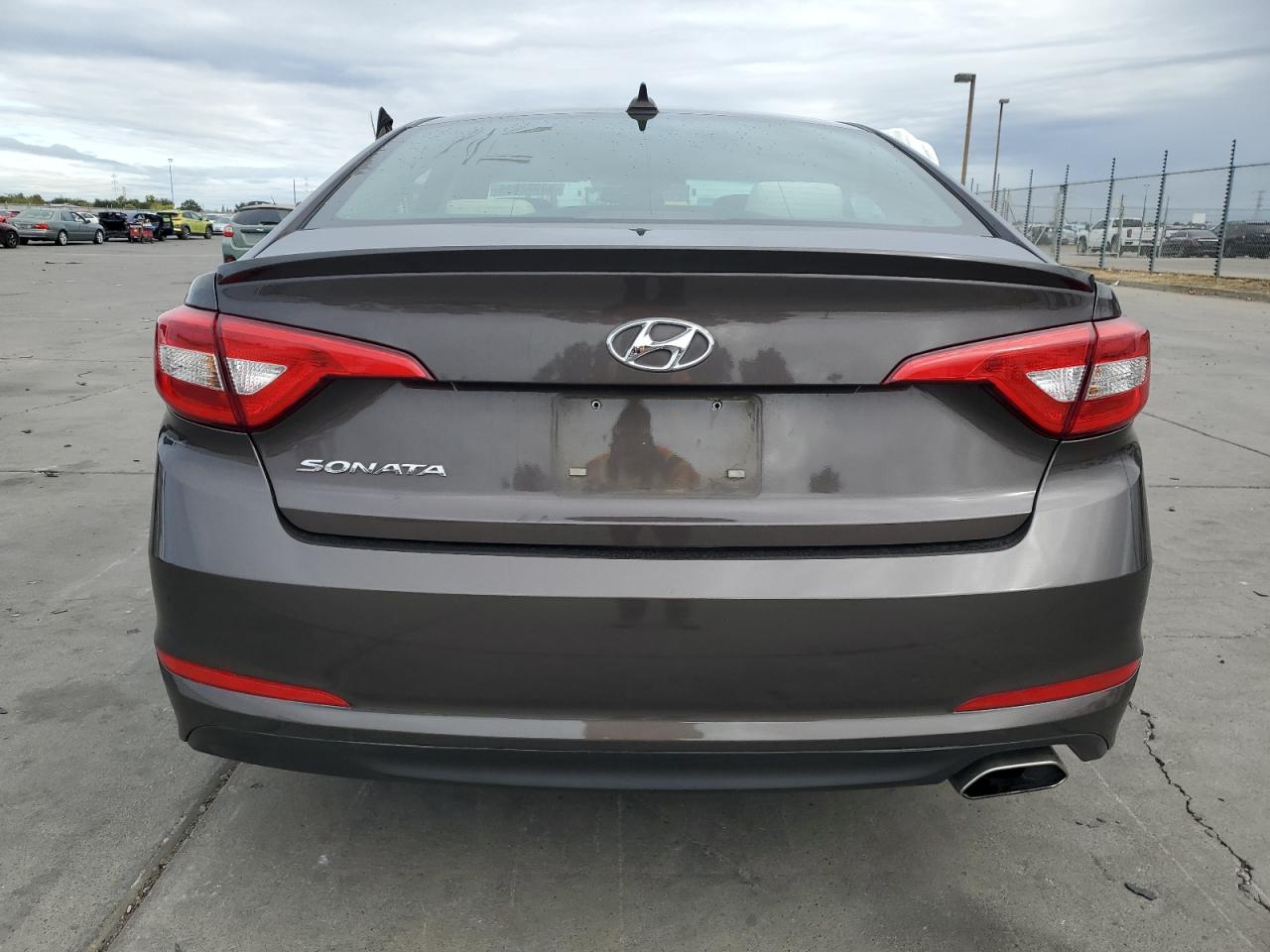 2017 Hyundai Sonata Se VIN: 5NPE24AF1HH575264 Lot: 84992825