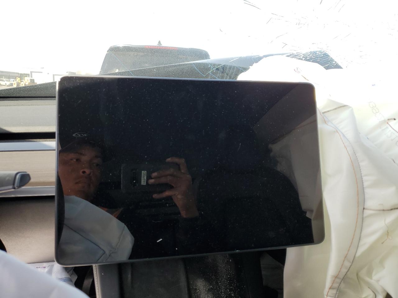 2022 Tesla Model Y VIN: 7SAYGAEE2NF345566 Lot: 81694405