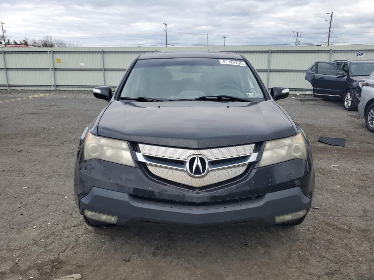 Фото: 2HNYD28358H529852