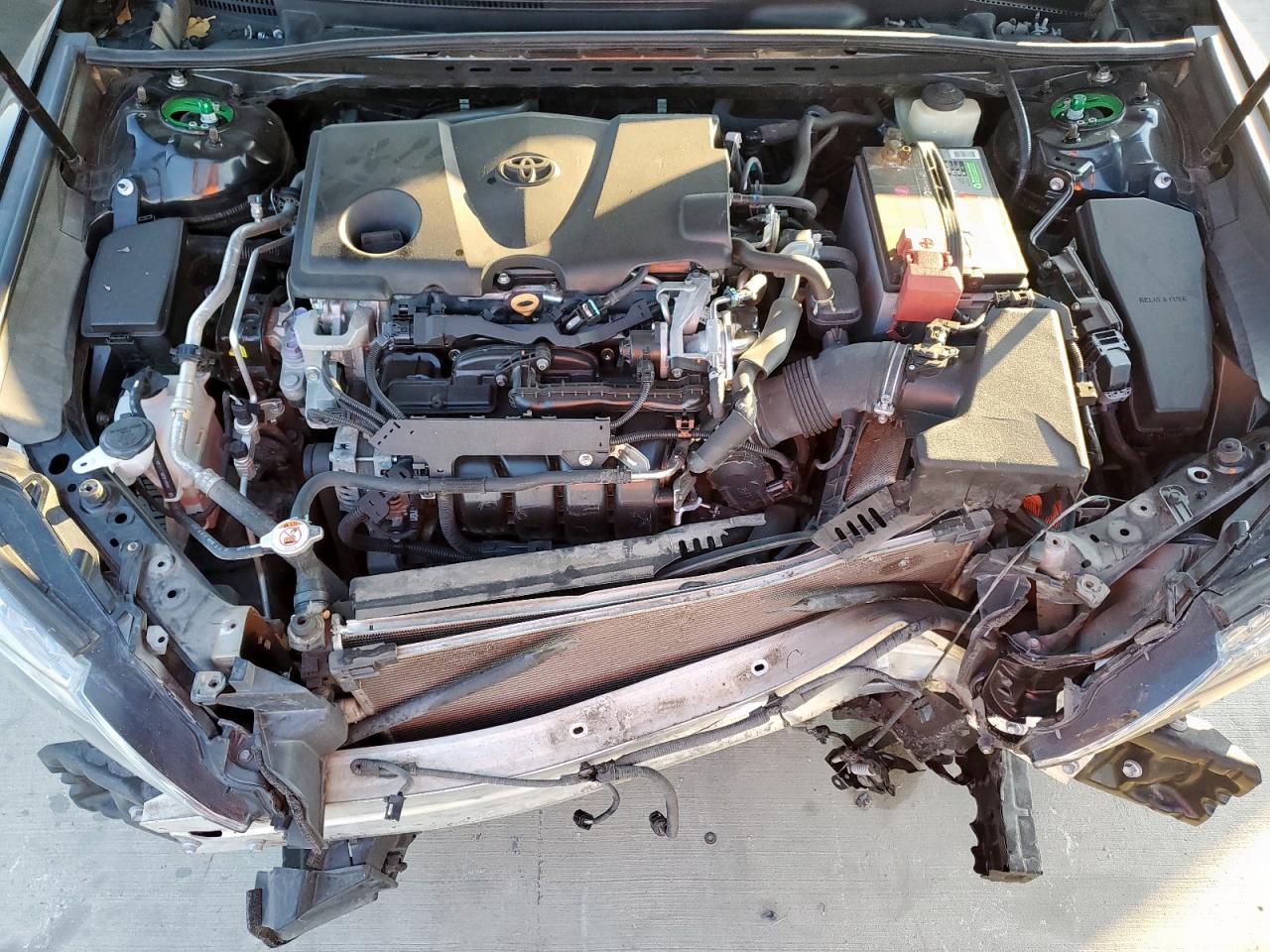 2018 Toyota Camry L VIN: 4T1B11HK5JU058869 Lot: 85528305