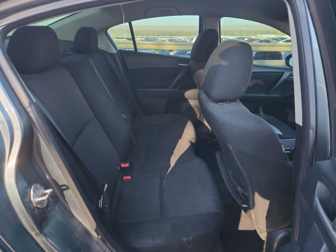 2012 Mazda 3 I VIN: JM1BL1UG6C1584612 Lot: 89844275