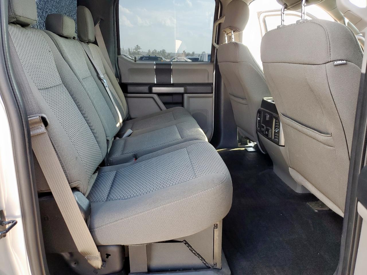 2017 Ford F350 Super Duty VIN: 1FT8W3BT4HED50613 Lot: 81958255