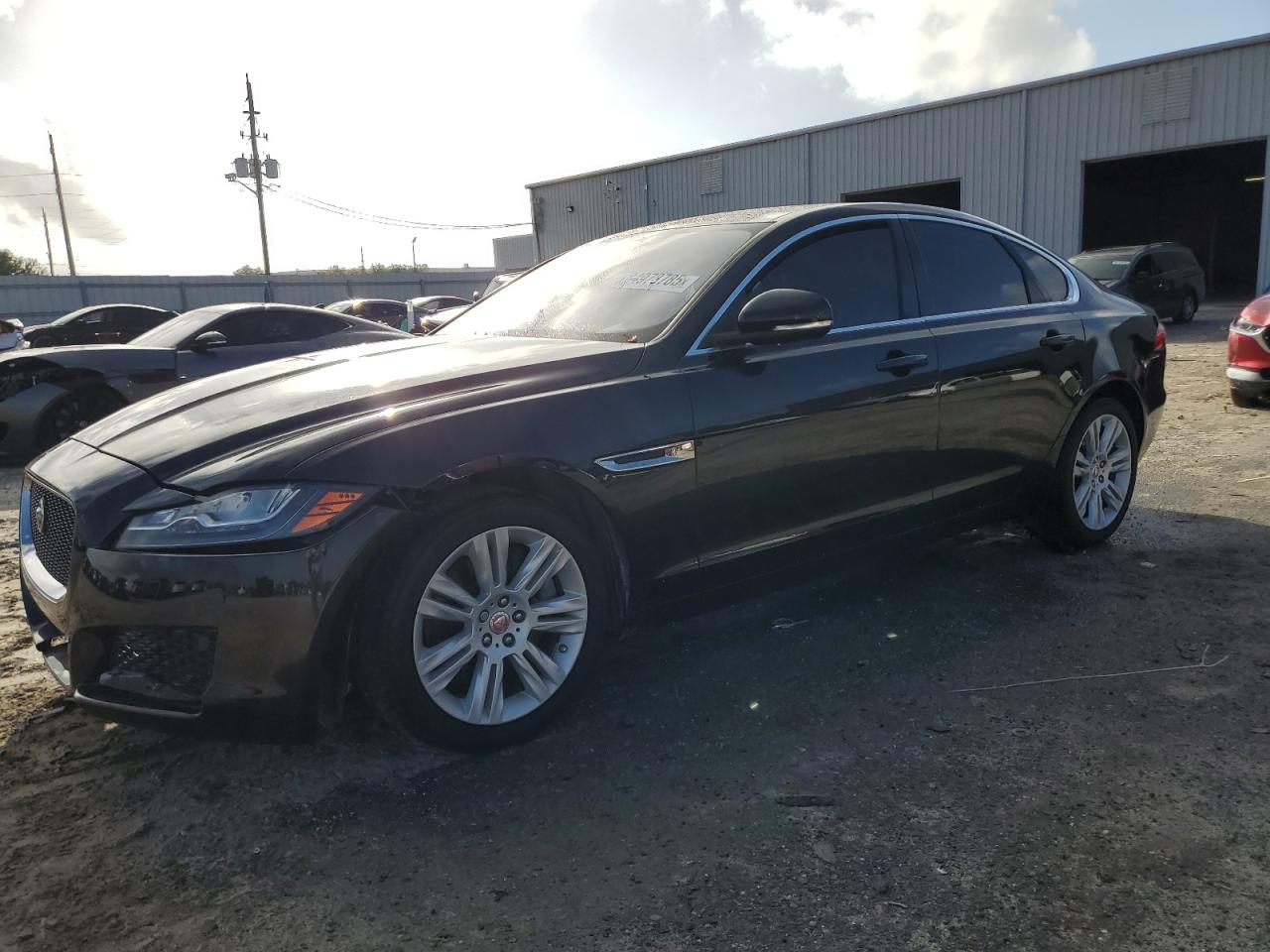 JAGUAR XF 2016. Lot# 84978785. VIN SAJBD4BV1GCY09529. Photo 1