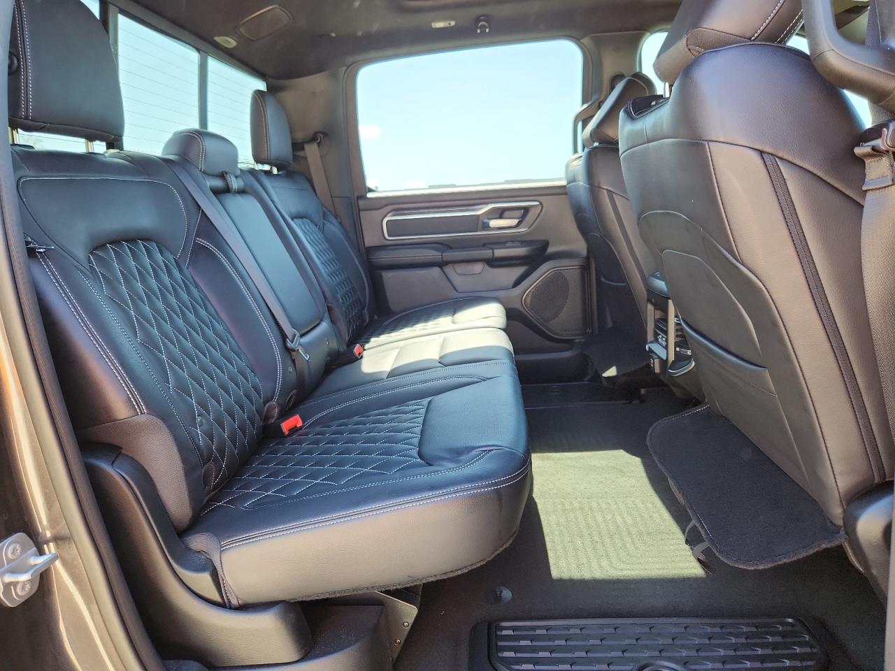 2022 Ram 1500 Big Horn/Lone Star VIN: 1C6SRFFT2NN423702 Lot: 84725015