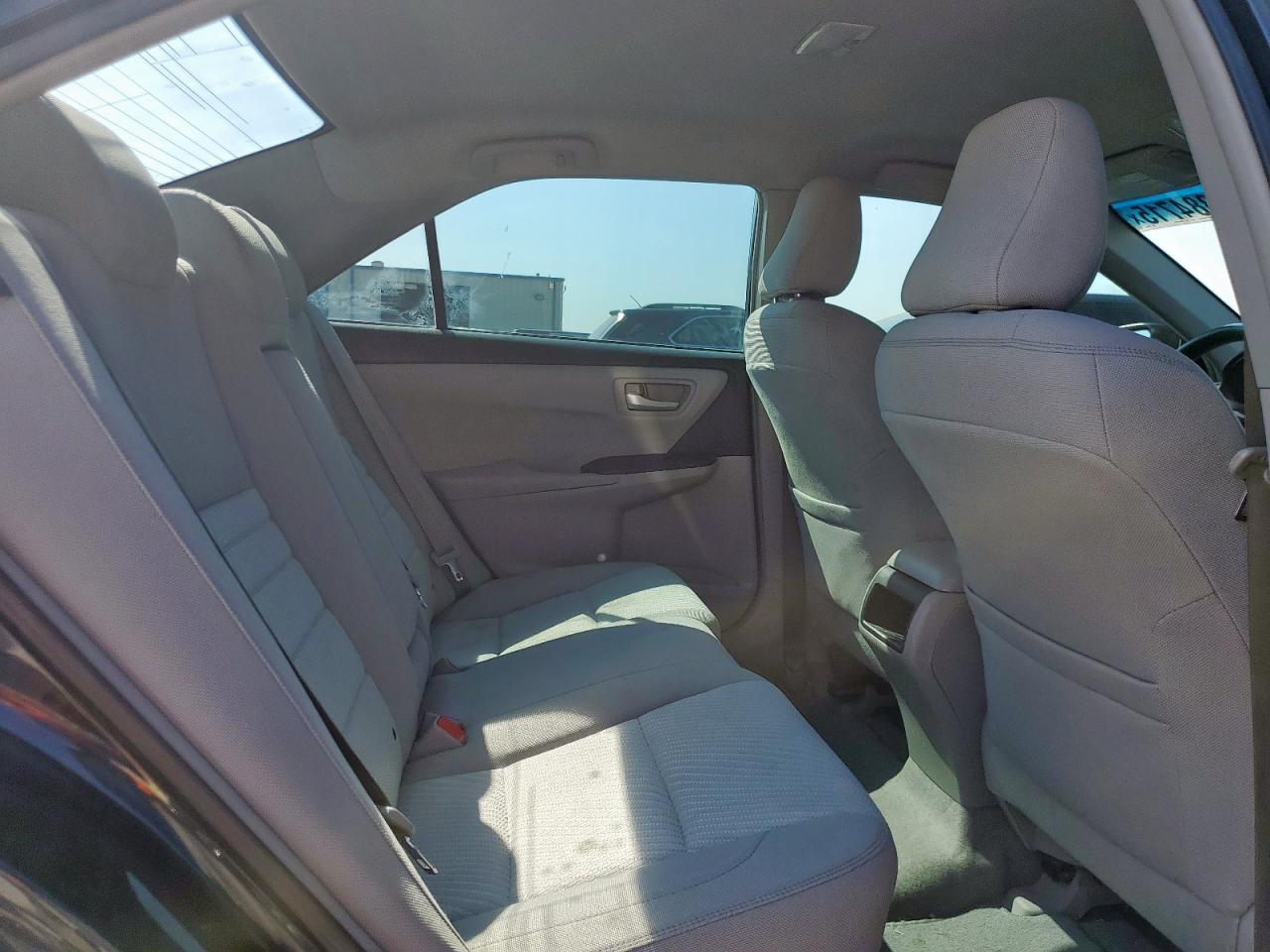 2015 Toyota Camry Le VIN: 4T4BF1FK2FR512450 Lot: 82384715