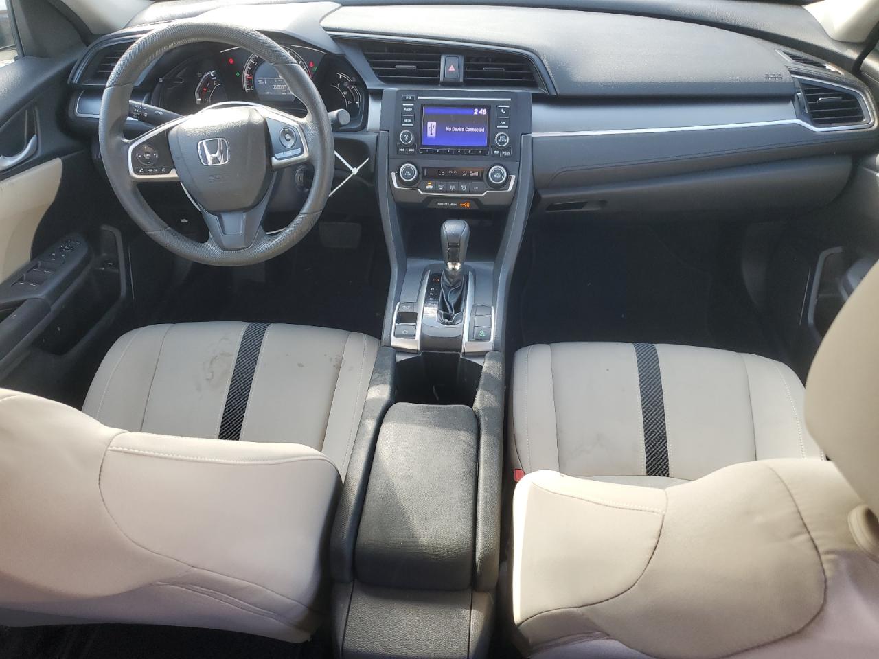 2018 Honda Civic Lx VIN: 2HGFC2F5XJH553110 Lot: 89520535
