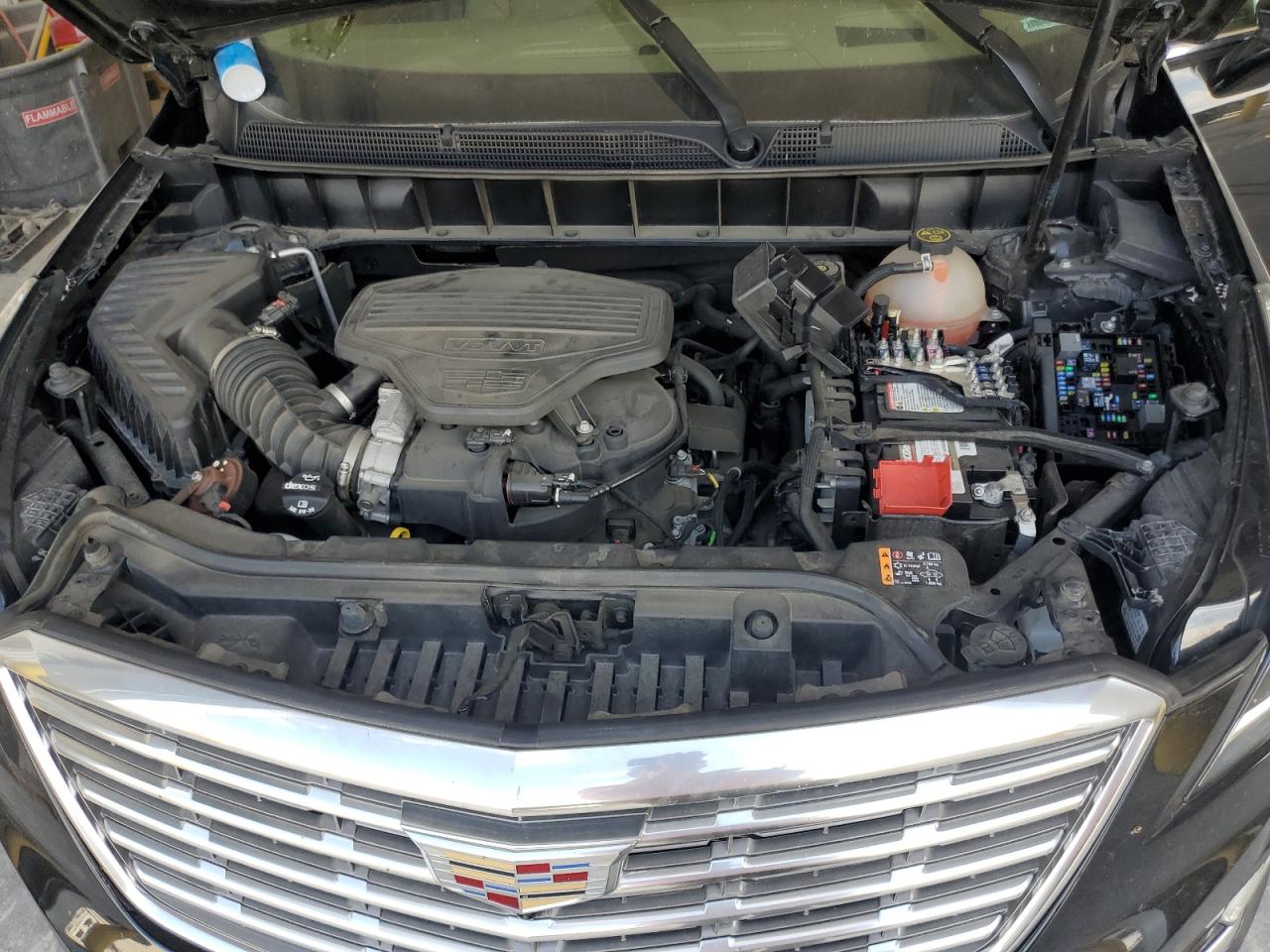 2017 Cadillac Xt5 Platinum VIN: 1GYKNFRSXHZ141189 Lot: 86111785