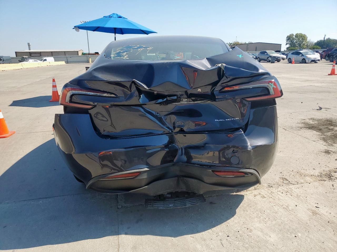 2025 Tesla Model 3 VIN: 5YJ3E1EB3SF915556 Lot: 85289685