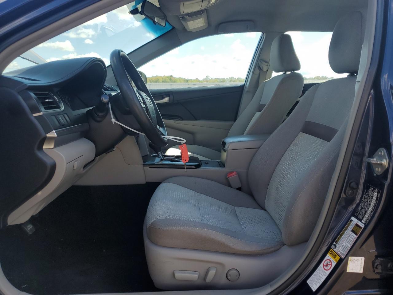 2014 Toyota Camry L VIN: 4T4BF1FK2ER422374 Lot: 85180665