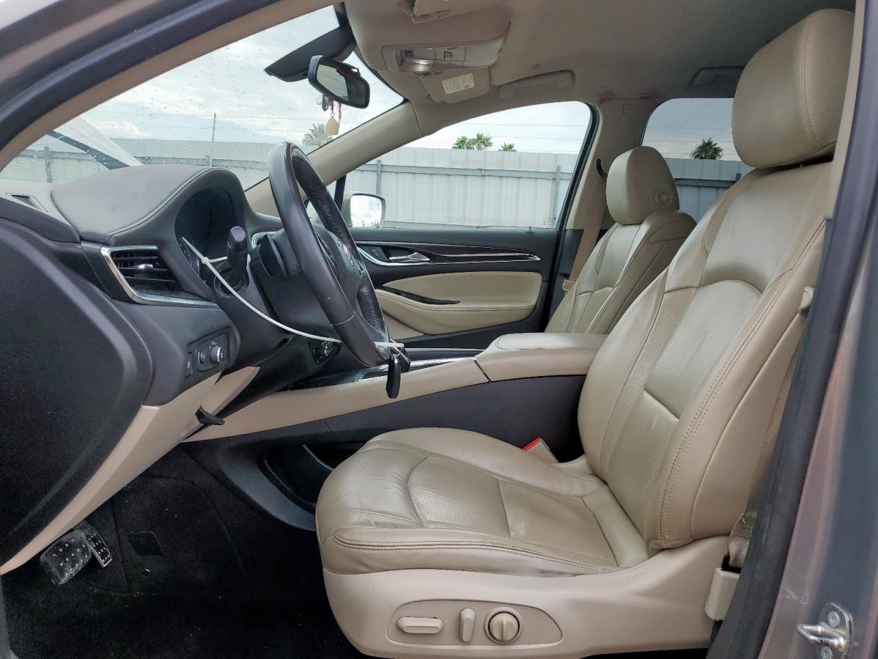 2018 Buick Enclave Essence VIN: 5GAERBKW8JJ173125 Lot: 82333305