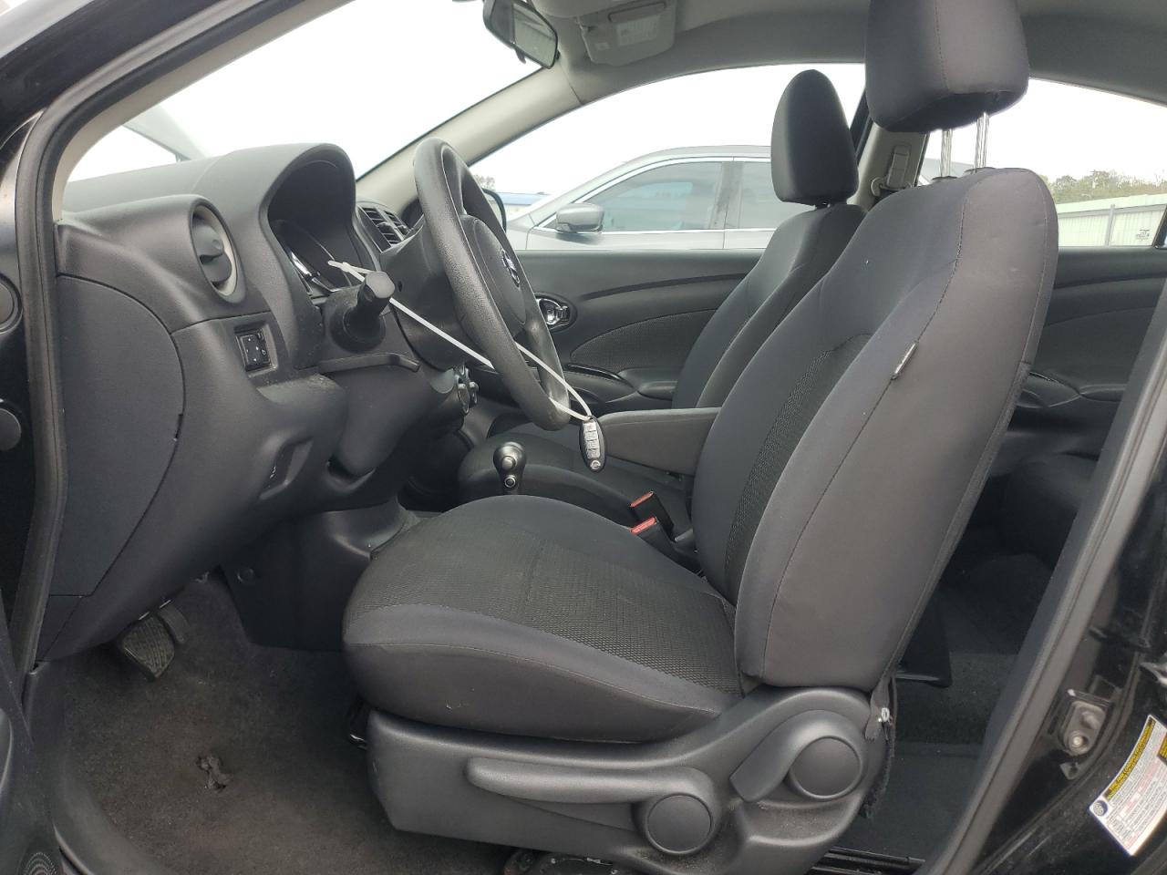2013 Nissan Versa S VIN: 3N1CN7AP3DL856875 Lot: 82598095