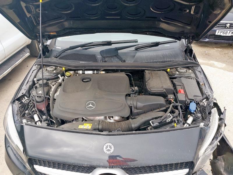 2017 MERCEDES-BENZ A 180 SPORT PREMIUM AUTO 