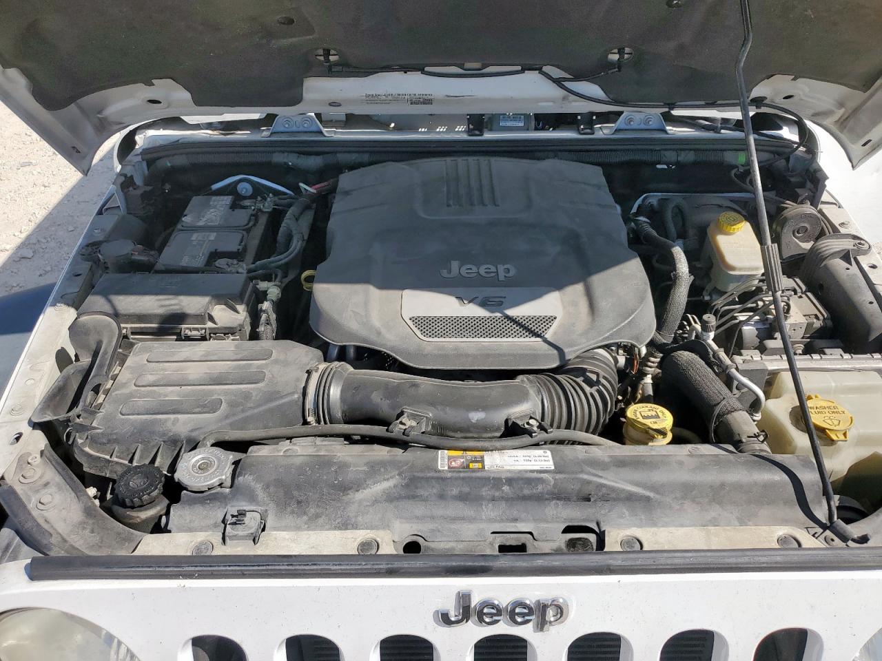 2015 Jeep Wrangler Unlimited Rubicon VIN: 1C4BJWFG4FL531867 Lot: 86098295