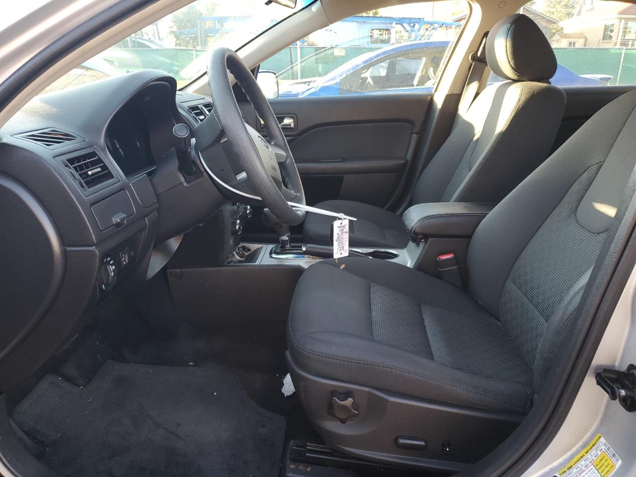 2011 Ford Fusion Se VIN: 3FAHP0HA2BR218770 Lot: 82559815