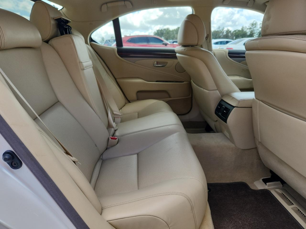 2017 Lexus Ls 460 VIN: JTHBL5EFXH5144081 Lot: 82314575