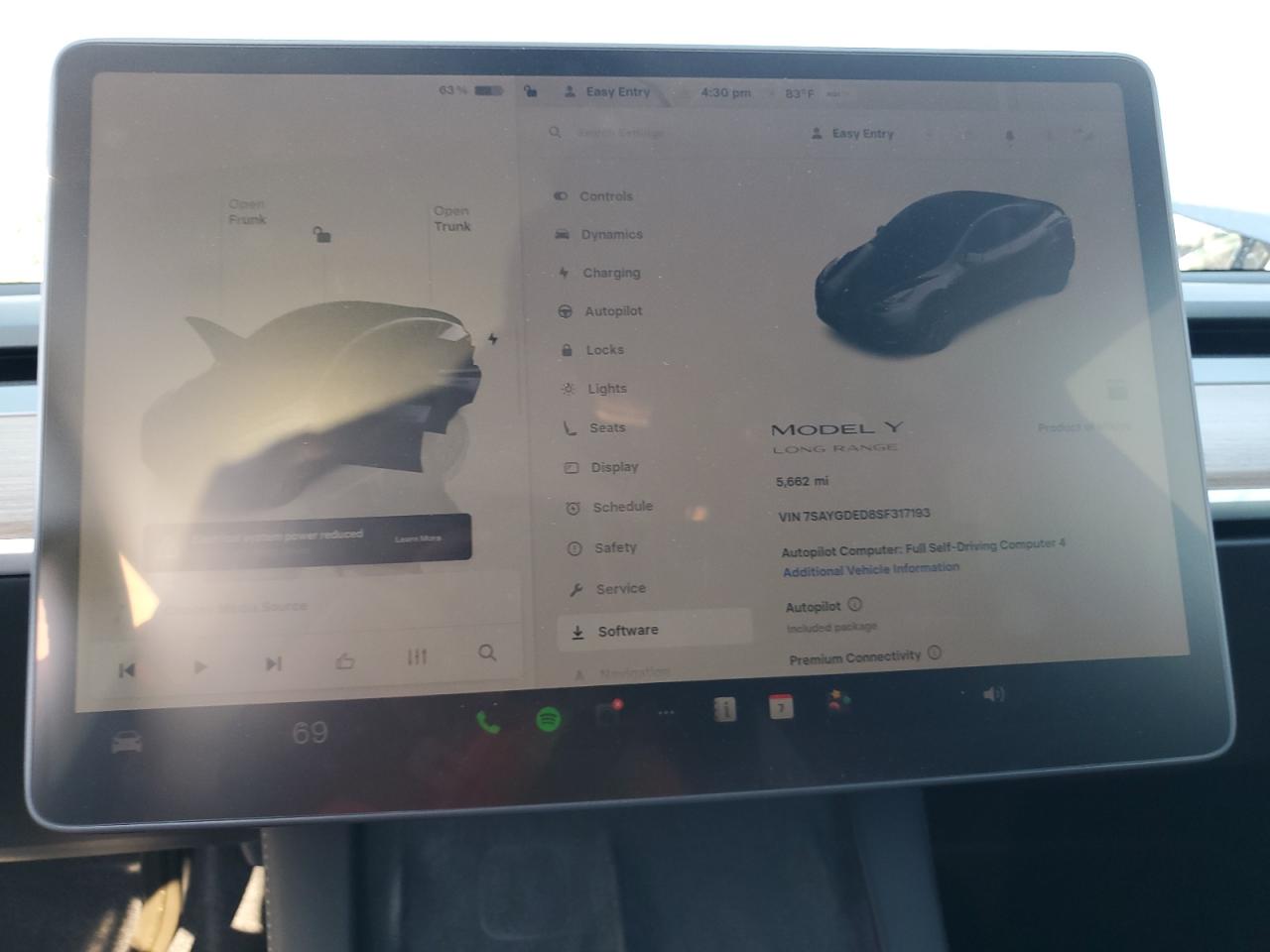 2025 Tesla Model Y VIN: 7SAYGDED8SF317193 Lot: 84065245