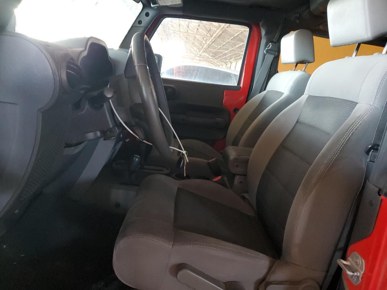 2008 Jeep Wrangler X VIN: 1J4FA24158L650646 Lot: 87252525
