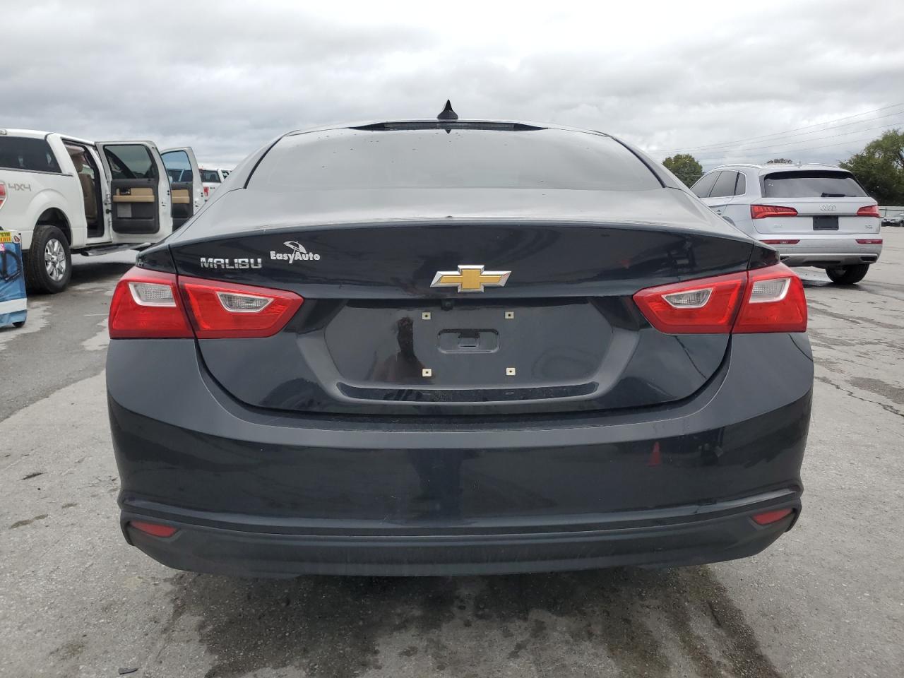 2017 Chevrolet Malibu Ls VIN: 1G1ZC5ST8HF212438 Lot: 85493365