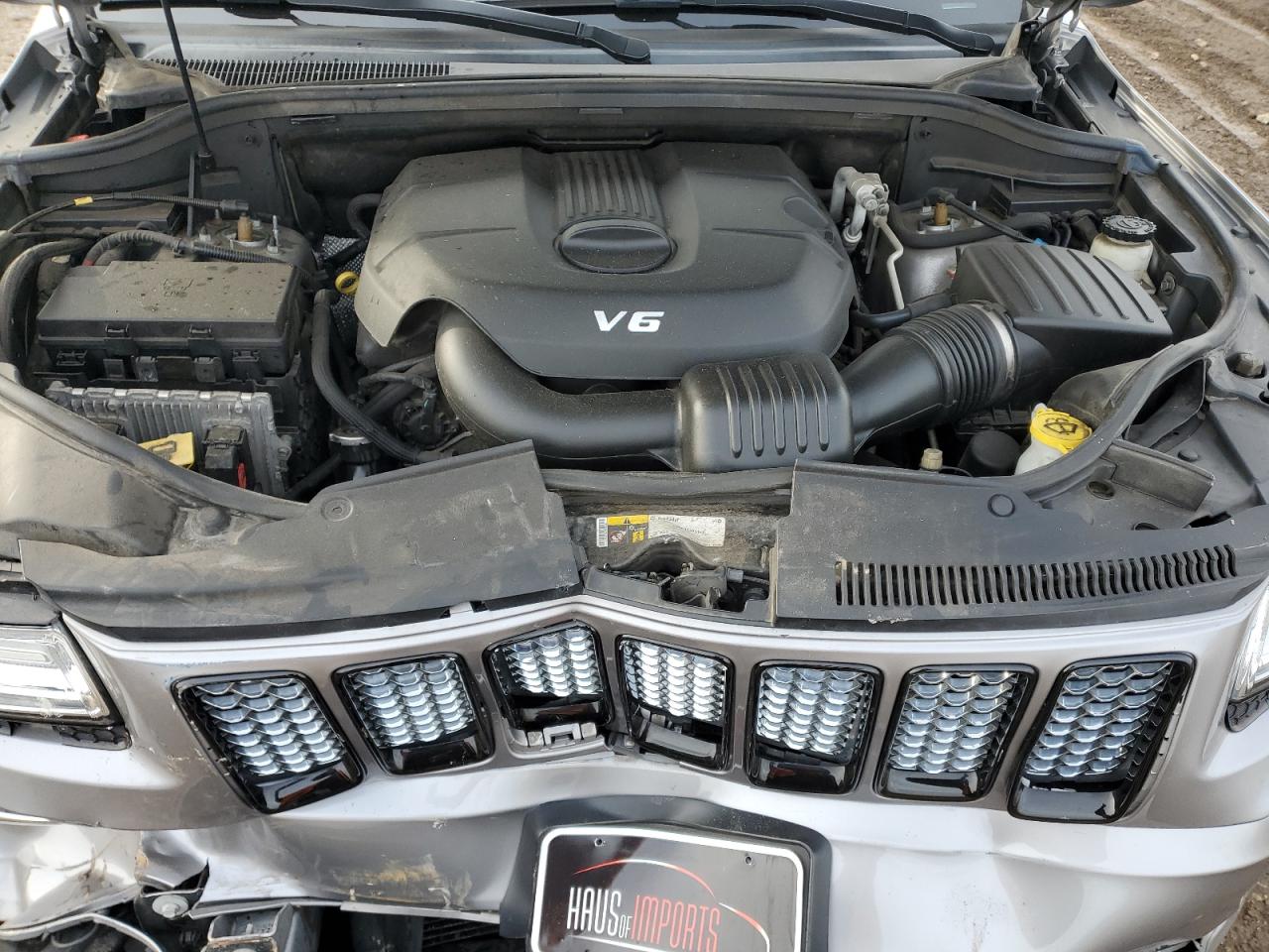 2015 Jeep Grand Cherokee Overland VIN: 1C4RJFCG3FC713515 Lot: 82374595