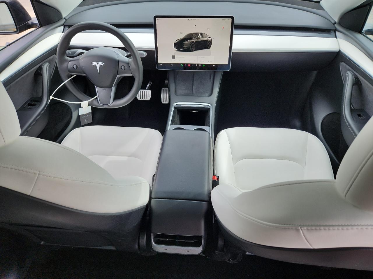 2023 Tesla Model Y VIN: 7SAYGDEF8PF918676 Lot: 82308415