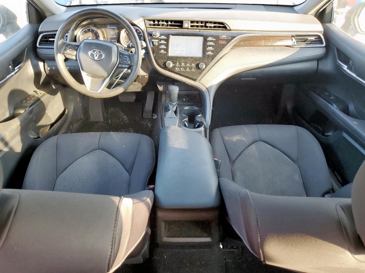 2019 Toyota Camry L VIN: 4T1B11HK6KU238346 Lot: 81947105