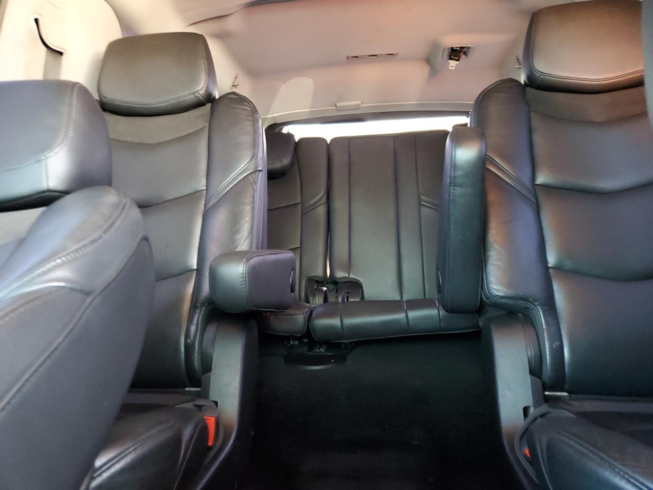 2018 Cadillac Escalade Esv Luxury VIN: 1GYS3HKJ5JR346704 Lot: 87403555