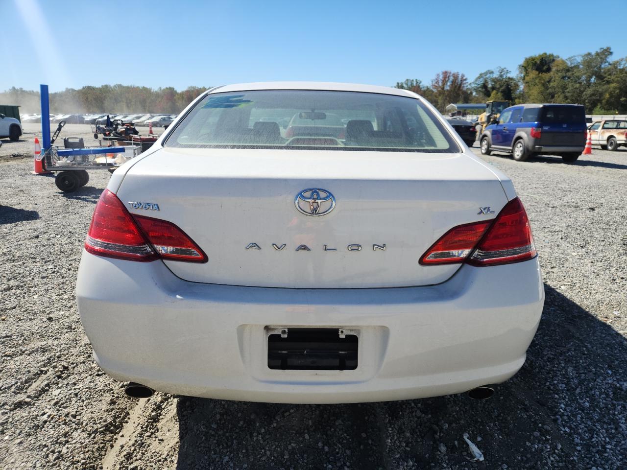 2006 Toyota Avalon Xl VIN: 4T1BK36B76U147281 Lot: 82537875