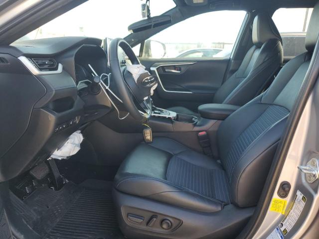  TOYOTA RAV4 2021 Серебристый