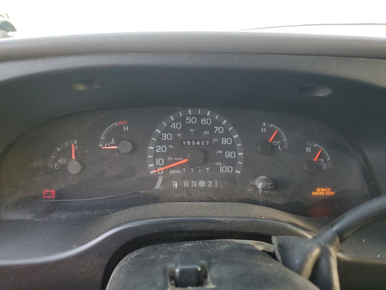 1998 Ford Econoline E350 Super Duty VIN: 1FBSS31S5WHB70678 Lot: 90042505