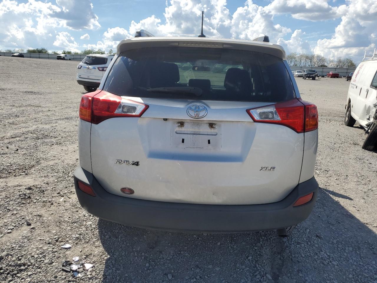 2015 Toyota Rav4 Xle VIN: 2T3WFREVXFW186684 Lot: 84463105