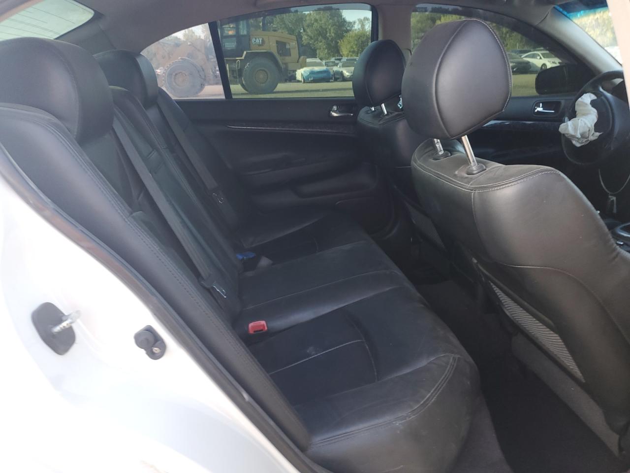 2013 Infiniti G37 Base VIN: JN1CV6AP6DM300351 Lot: 81132315